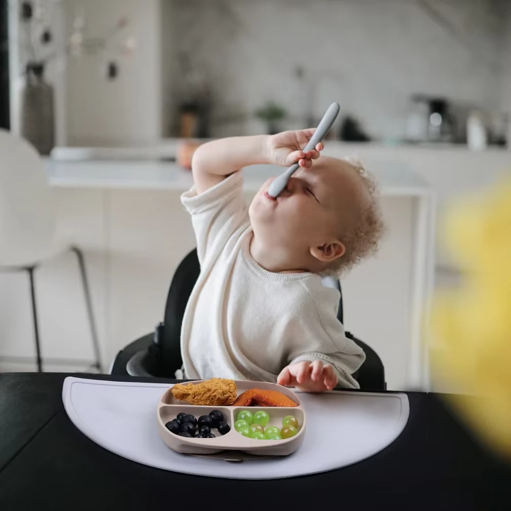 BPA-Free Silicone Baby Feeding Placement Mat - ProductsUploadContents2026 2/BPA-Free Silicone Baby Feeding Placement Mat/03.jpg